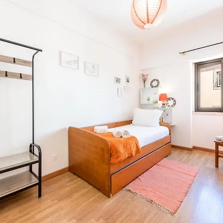 شقة Guestready - Bright And Colorful In Ajuda *