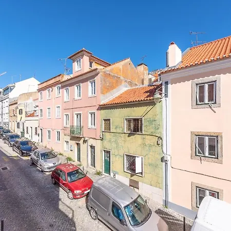 아파트 Guestready - Bright And Colorful In Ajuda